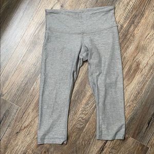 Lululemon grey crop pant